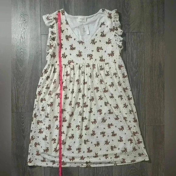 NEW Everly Cream Floral Sleeveless Empire Waist Dress Shoulder Ruffle M Spring - Picture 5 of 6